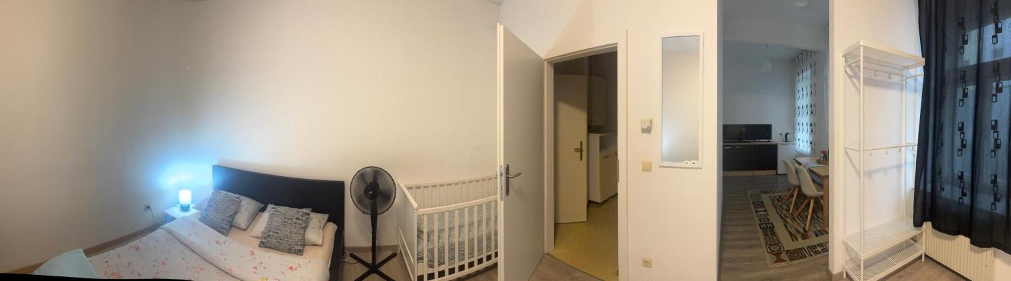 Ganze Klein Unterkunft 1100 Wien Buitenkant foto